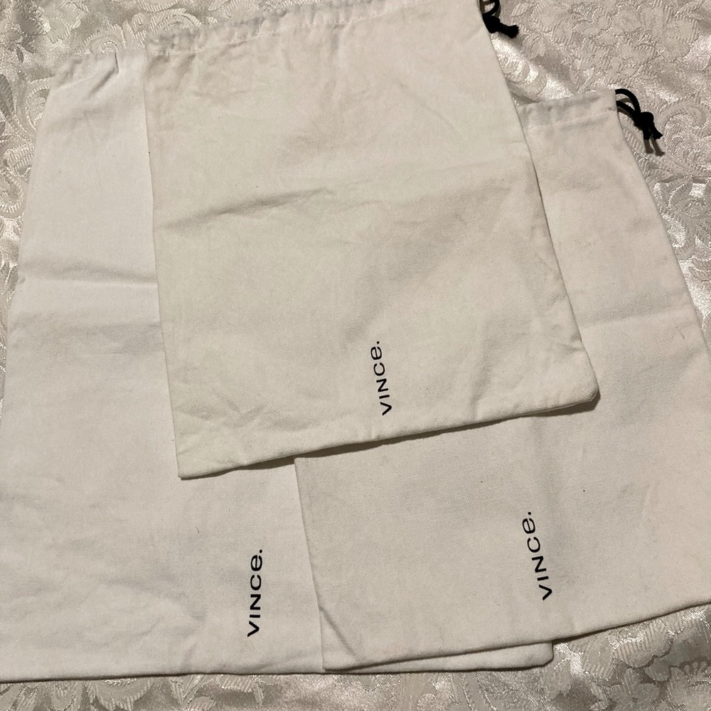 3 VINCE Dust Bags